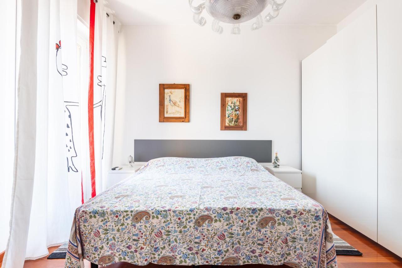 Arno River View Apartment Terraces, Free Parking Florenz Exterior foto