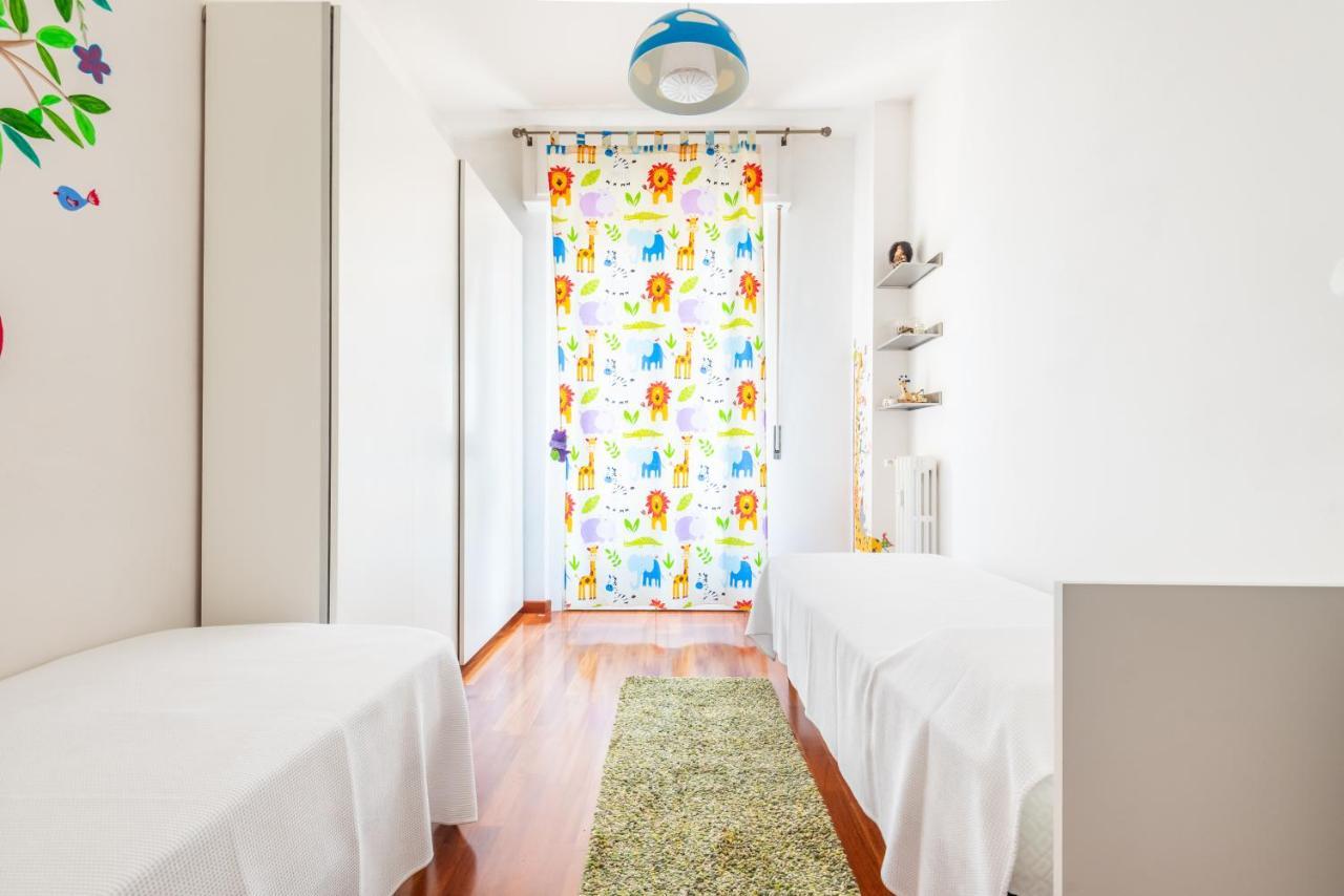 Arno River View Apartment Terraces, Free Parking Florenz Exterior foto